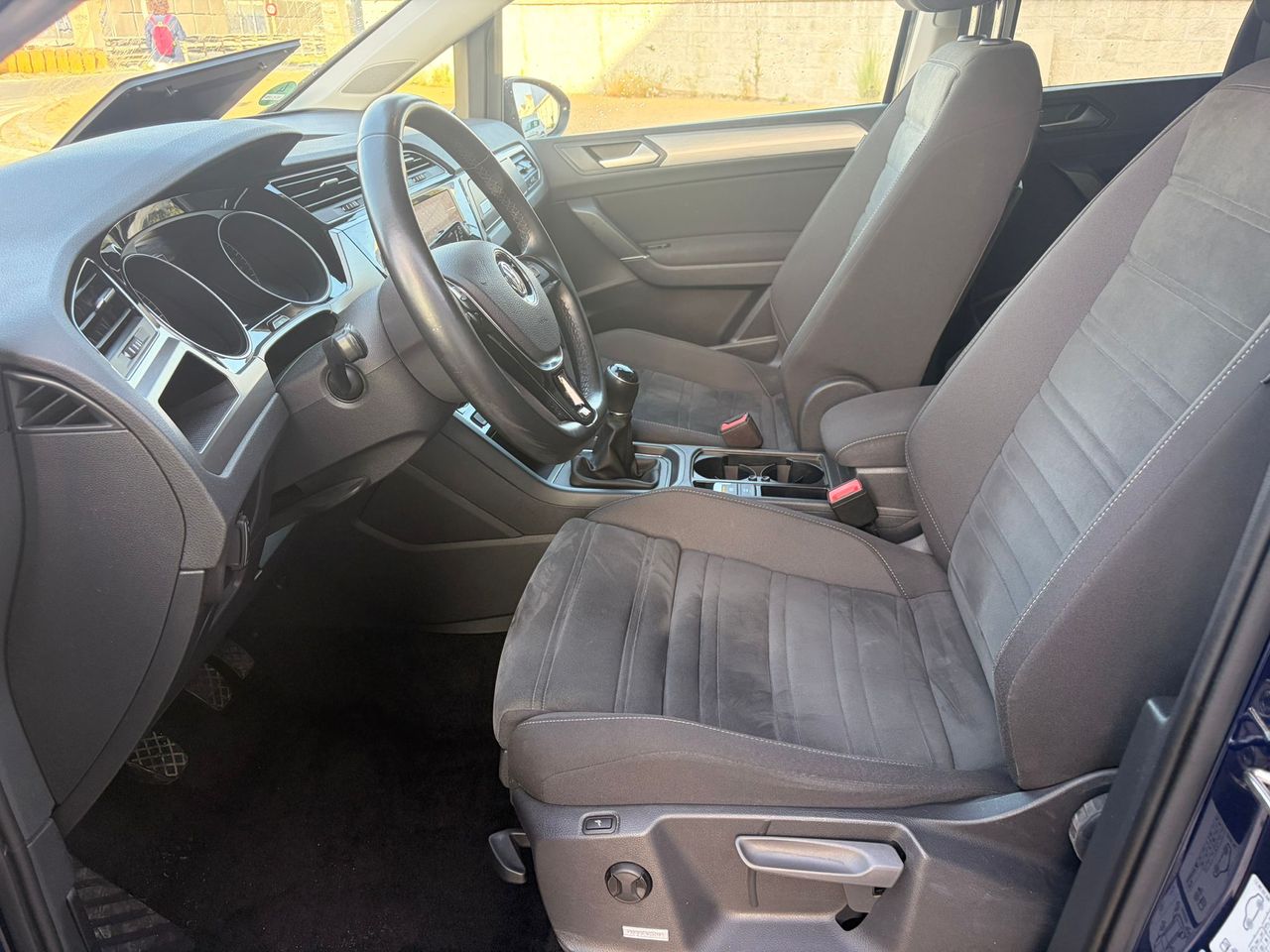 Volkswagen Touran 2.0 TDI HIGHLINE 150CV - Foto 8