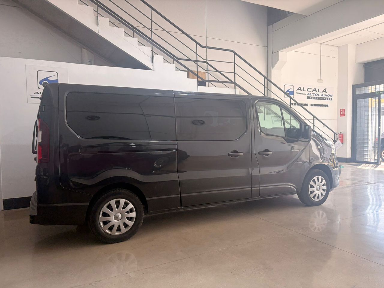 Opel Vivaro 1.6 CDTI L2H1 120CV - Foto 4