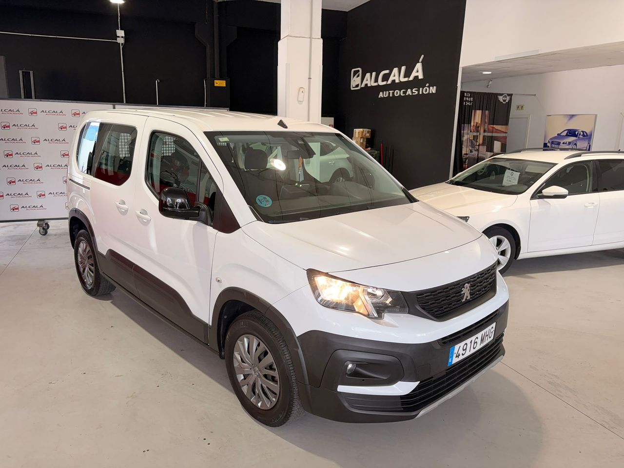 Peugeot Rifter 1.5 BLUEHdi Active Pack Business 100cv - Foto 11