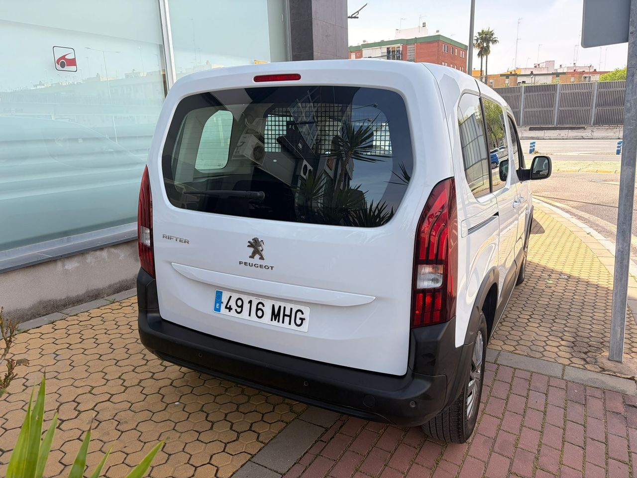 Peugeot Rifter 1.5 BLUEHdi Active Pack Business 100cv - Foto 14