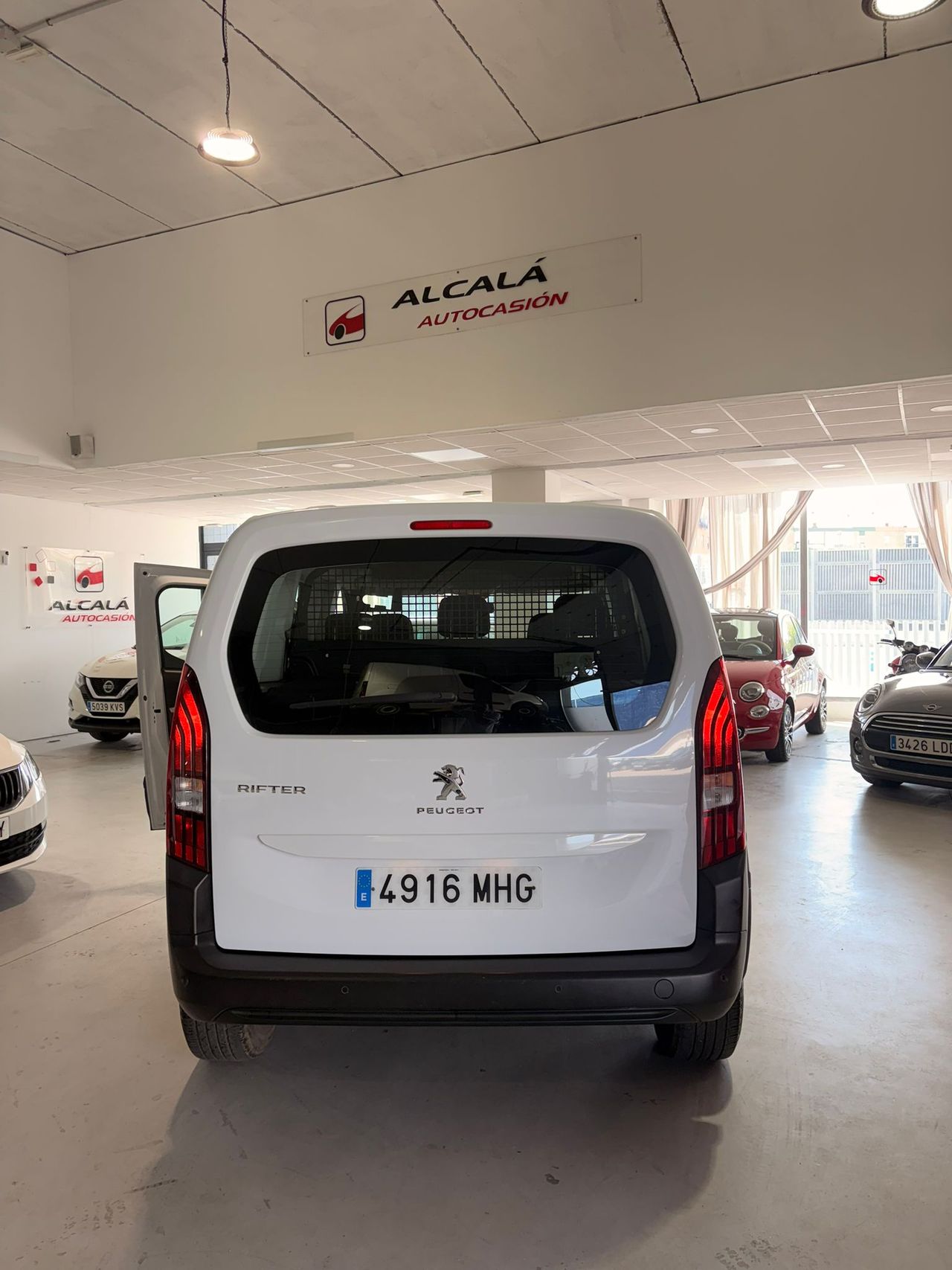 Peugeot Rifter 1.5 BLUEHdi Active Pack Business 100cv - Foto 27