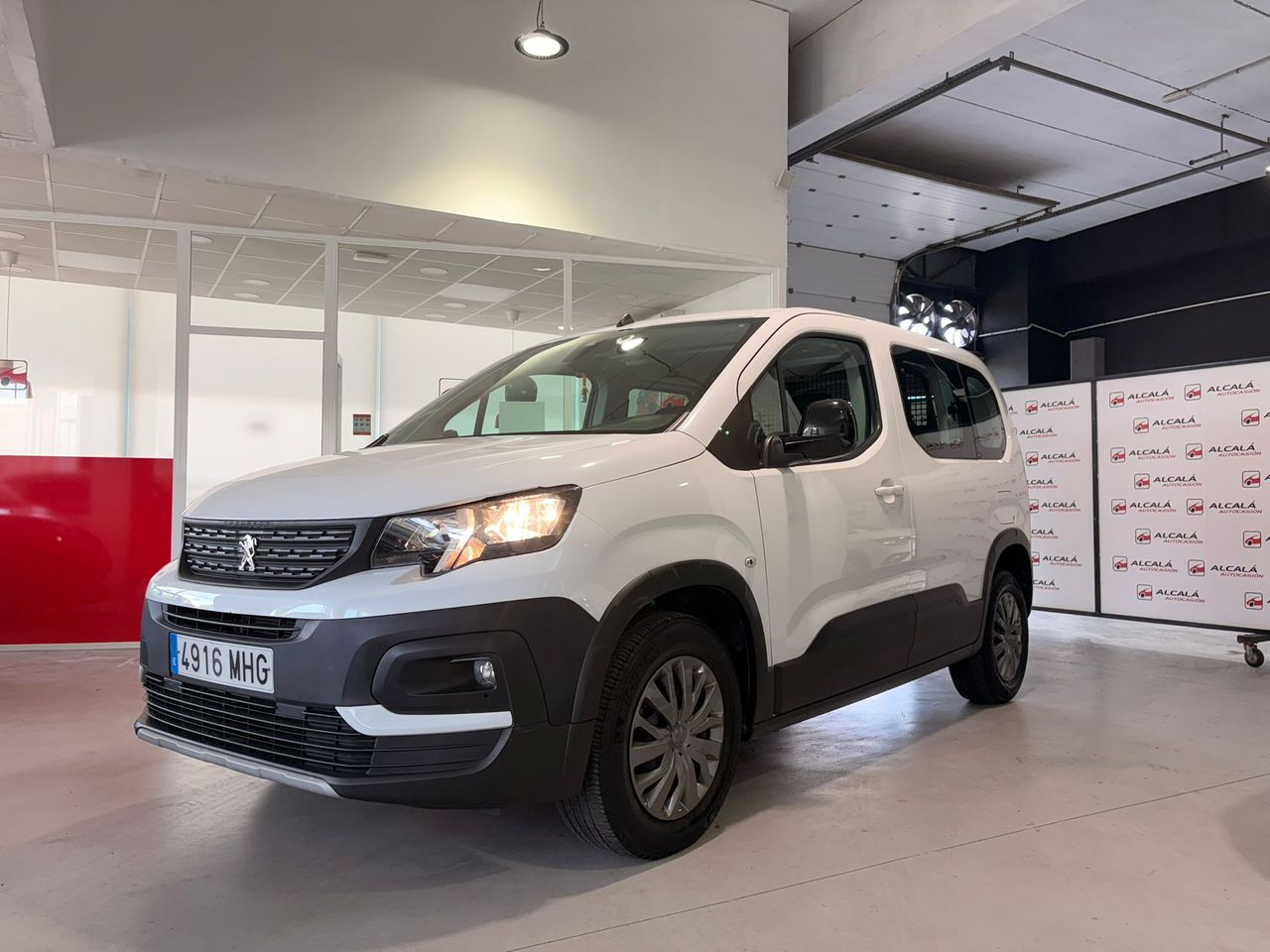 Peugeot Rifter 1.5 BLUEHdi Active Pack Business 100cv - Foto 4