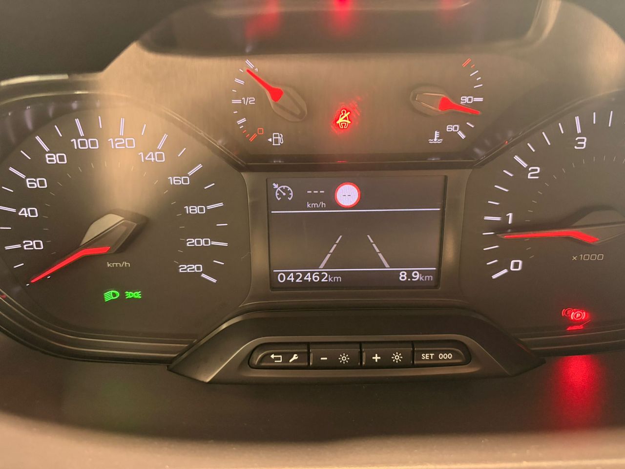 Peugeot Rifter 1.5 BLUEHdi Active Pack Business 100cv - Foto 10