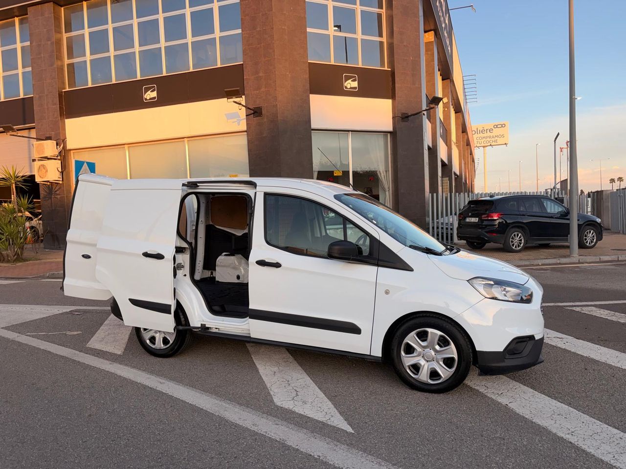 Ford Transit Courier VAN 1.5 TDCI TREND 75CV - Foto 16