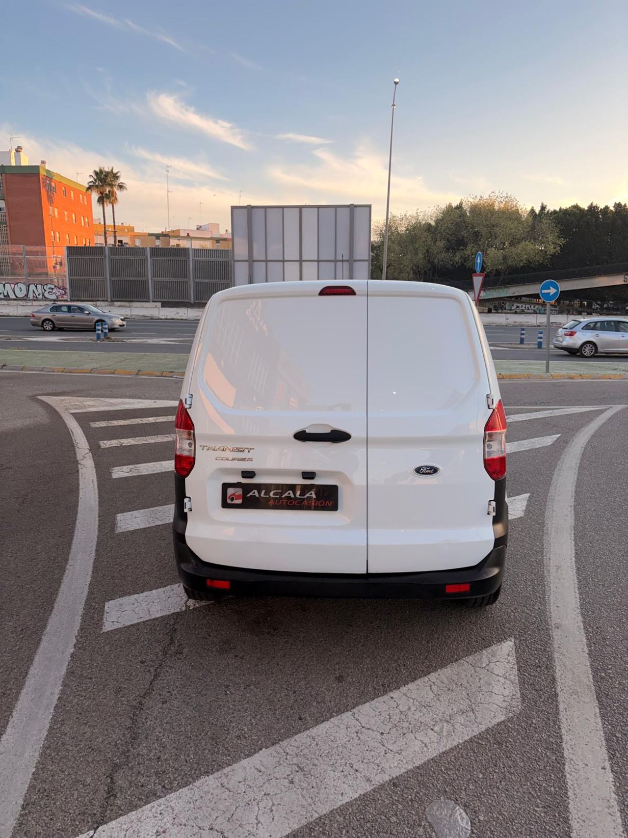 Ford Transit Courier VAN 1.5 TDCI TREND 75CV - Foto 19