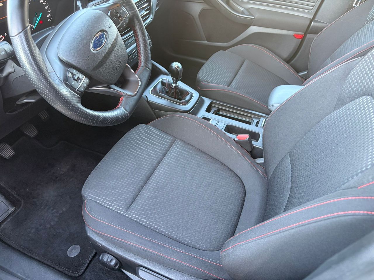 Ford Focus 1.0 ECOBOOST MHEV ST LINE X - Foto 24