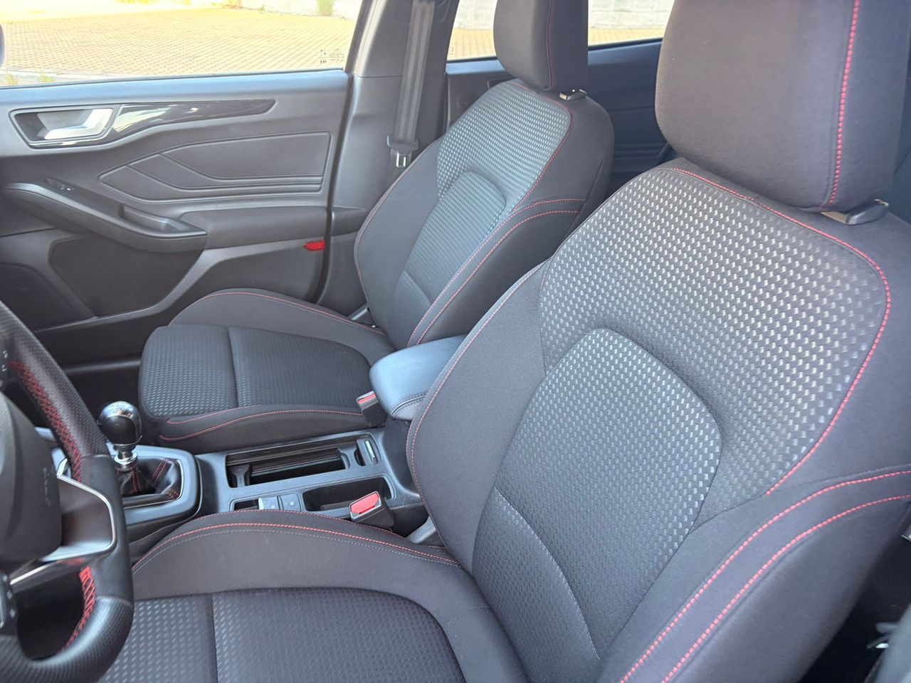 Ford Focus 1.0 ECOBOOST MHEV ST LINE X - Foto 33