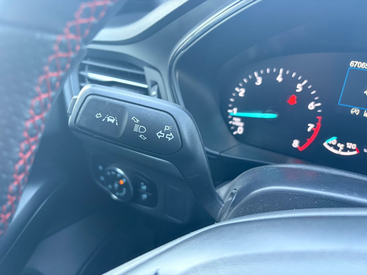 Ford Focus 1.0 ECOBOOST MHEV ST LINE X - Foto 13