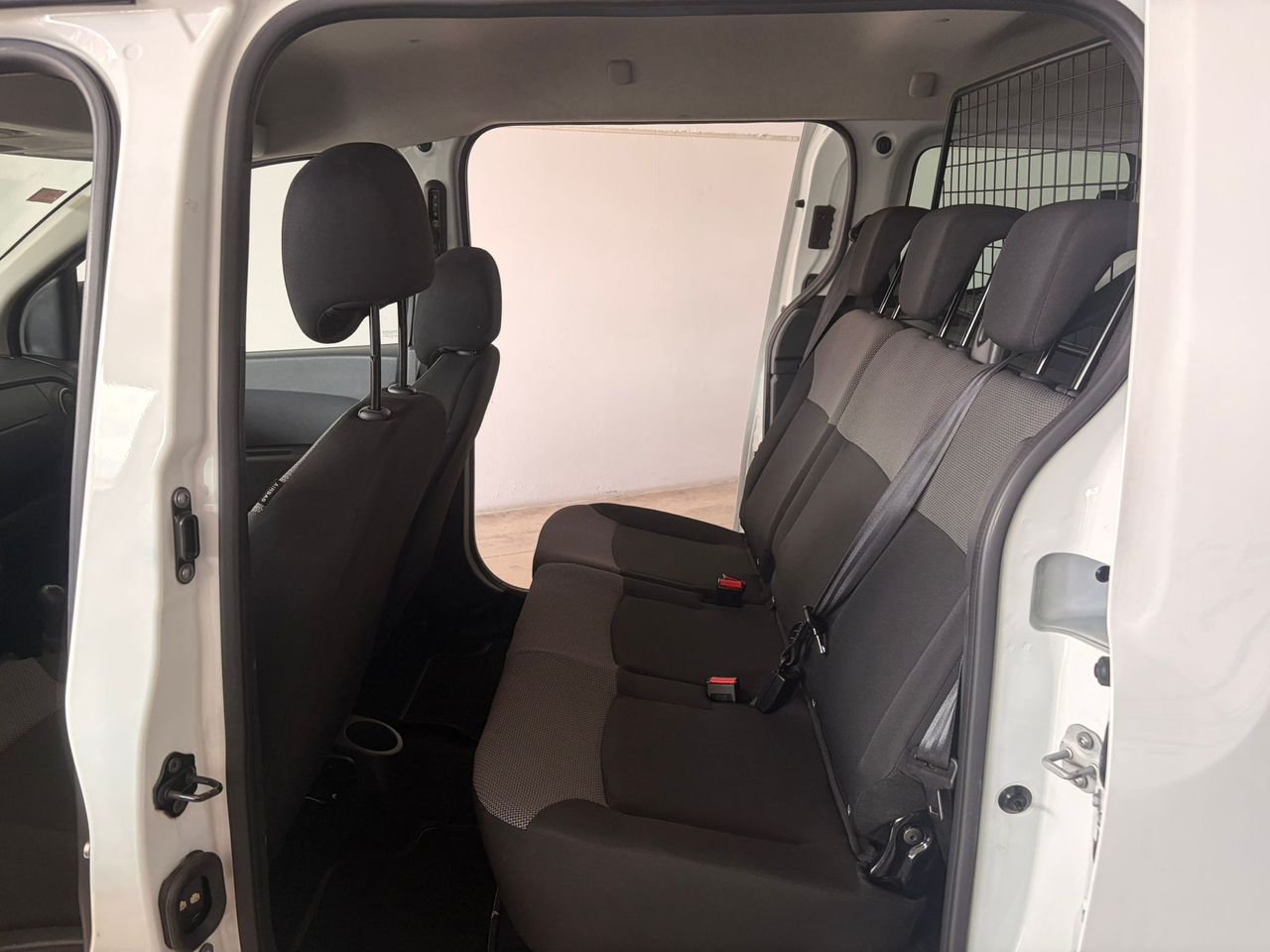 Dacia Dokker Essential 1.6 80 kW (110 CV) ECO-G - Foto 16