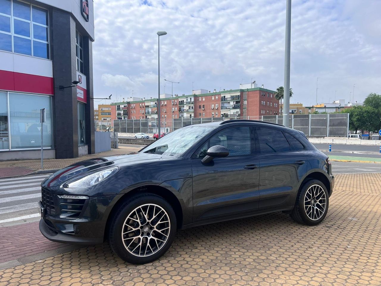 Porsche Macan - Foto 36