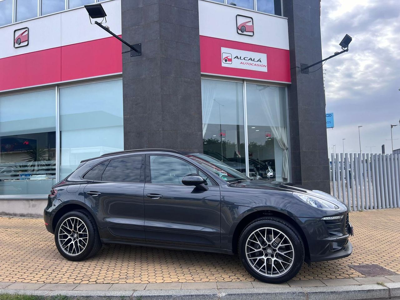 Porsche Macan - Foto 23