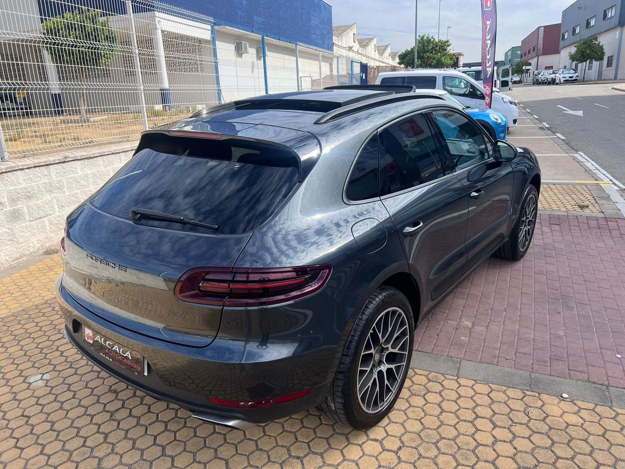 Porsche Macan - Foto 19