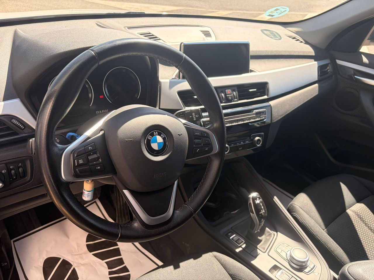 BMW X1 sDrive 16d Auto. Business - Foto 10