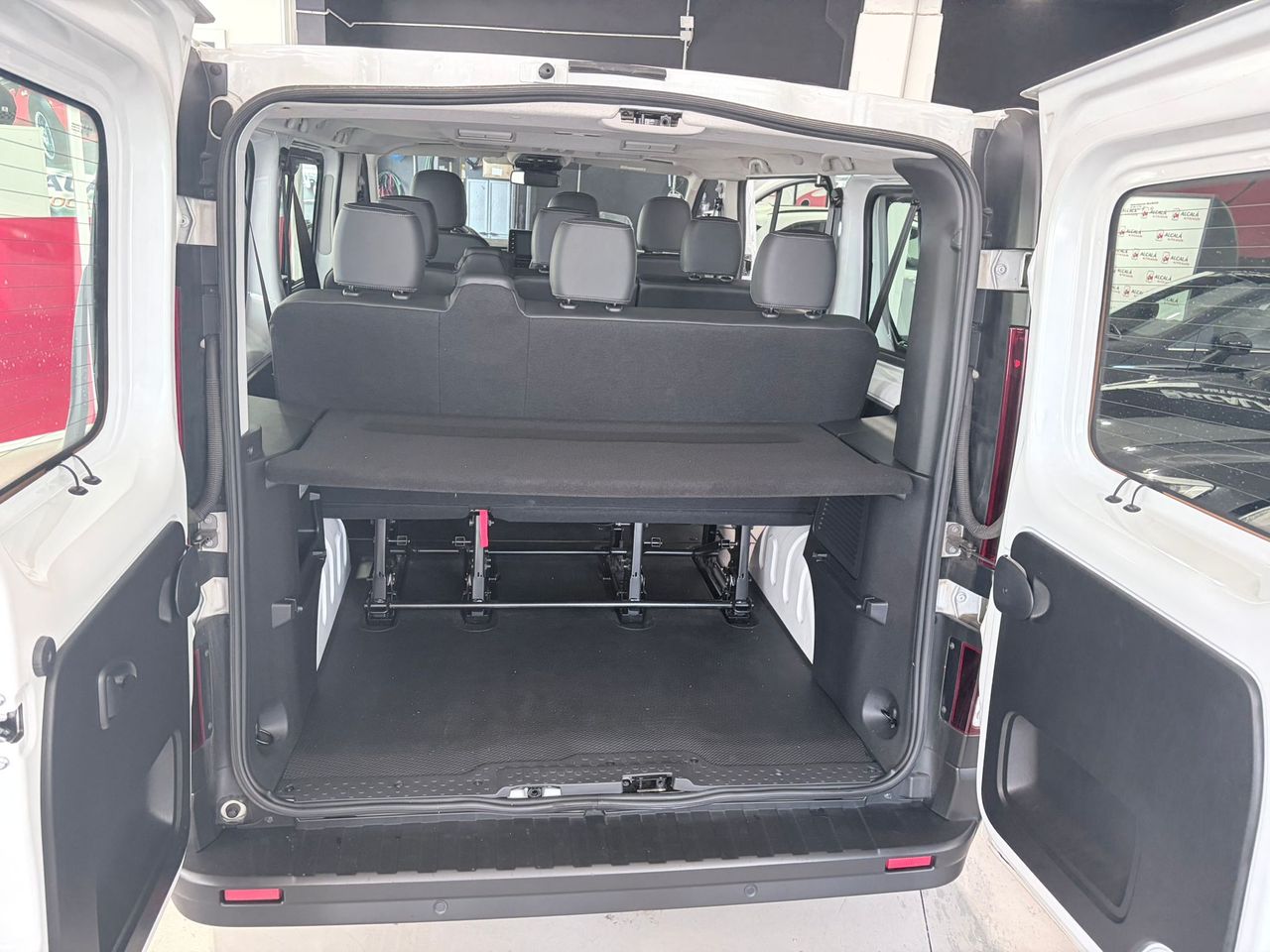 Nissan Primastar COMBI 9 2.8T N-CONNECTA 150CV - Foto 10