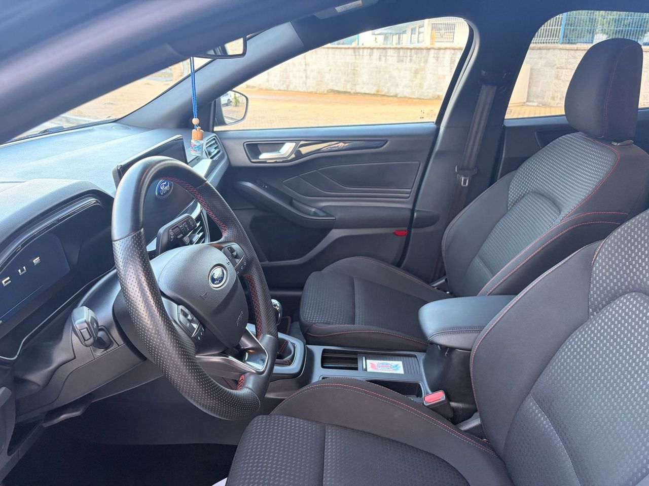 Ford Focus Berlina ST-Line X 1.0 EcoBoost MHEV 92 kW (125 CV) - Foto 36
