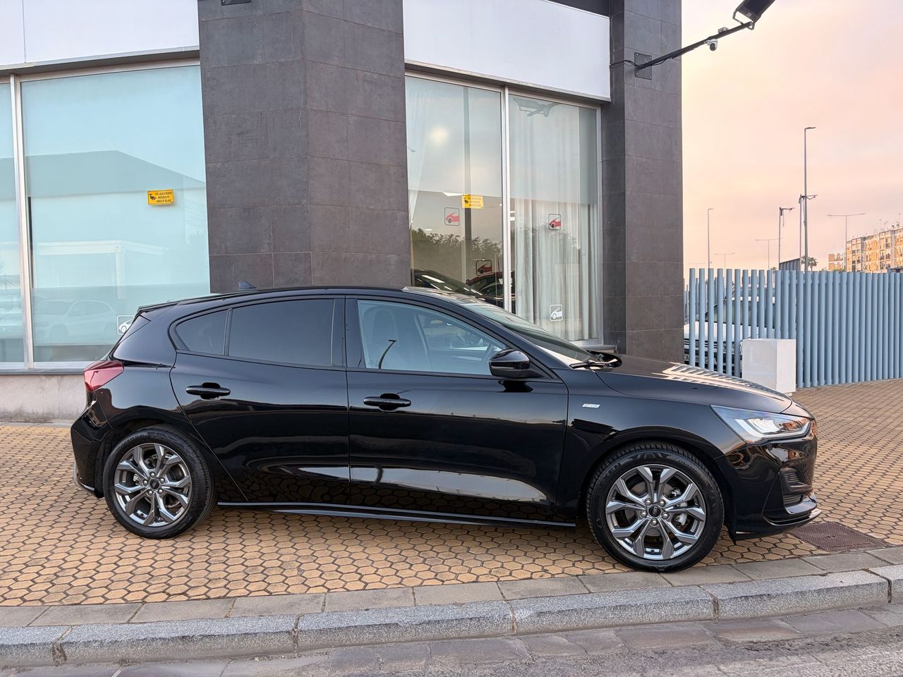Ford Focus Berlina ST-Line X 1.0 EcoBoost MHEV 92 kW (125 CV) - Foto 69