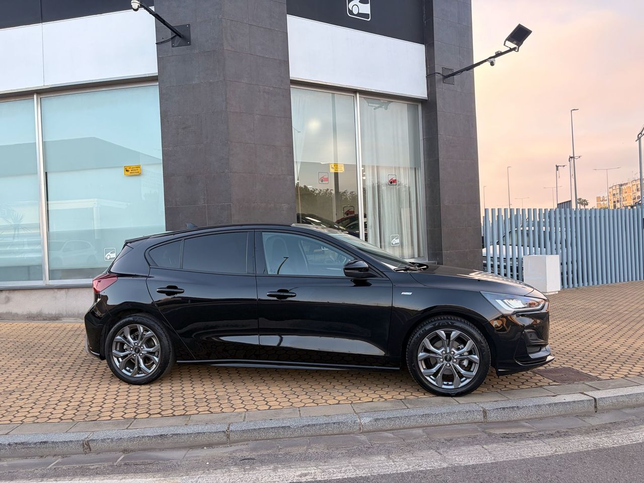 Ford Focus Berlina ST-Line X 1.0 EcoBoost MHEV 92 kW (125 CV) - Foto 56