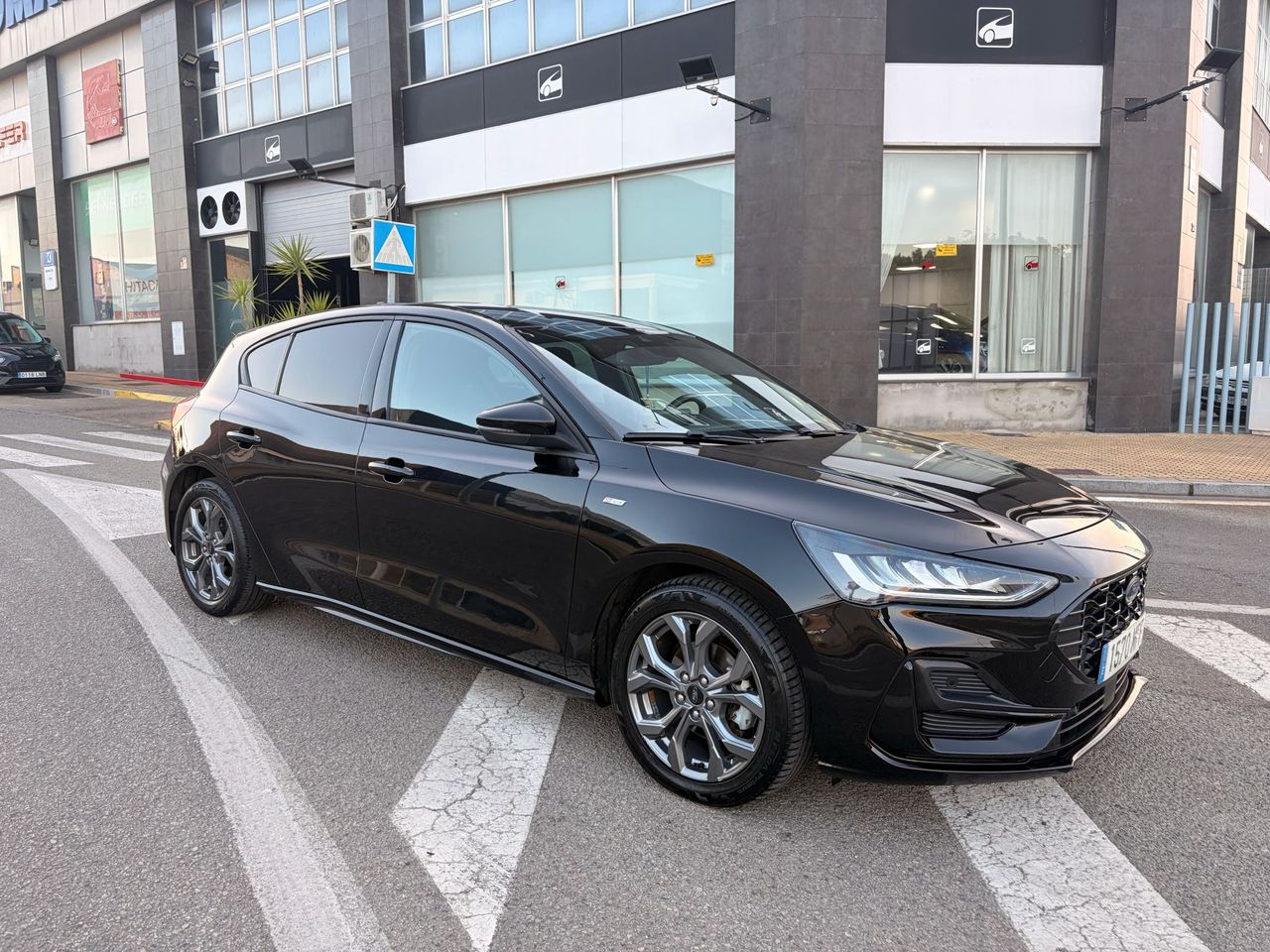 Ford Focus Berlina ST-Line X 1.0 EcoBoost MHEV 92 kW (125 CV) - Foto 15