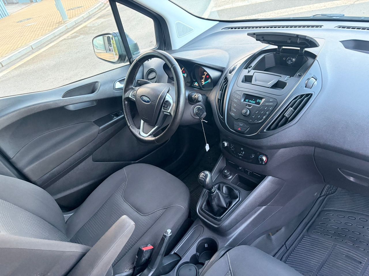 Ford Transit Courier VAN 1.5 TDCI TREND 100CV - Foto 35