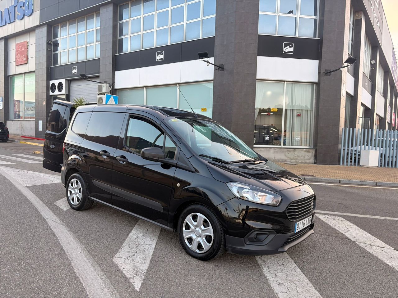 Ford Transit Courier VAN 1.5 TDCI TREND 100CV - Foto 36