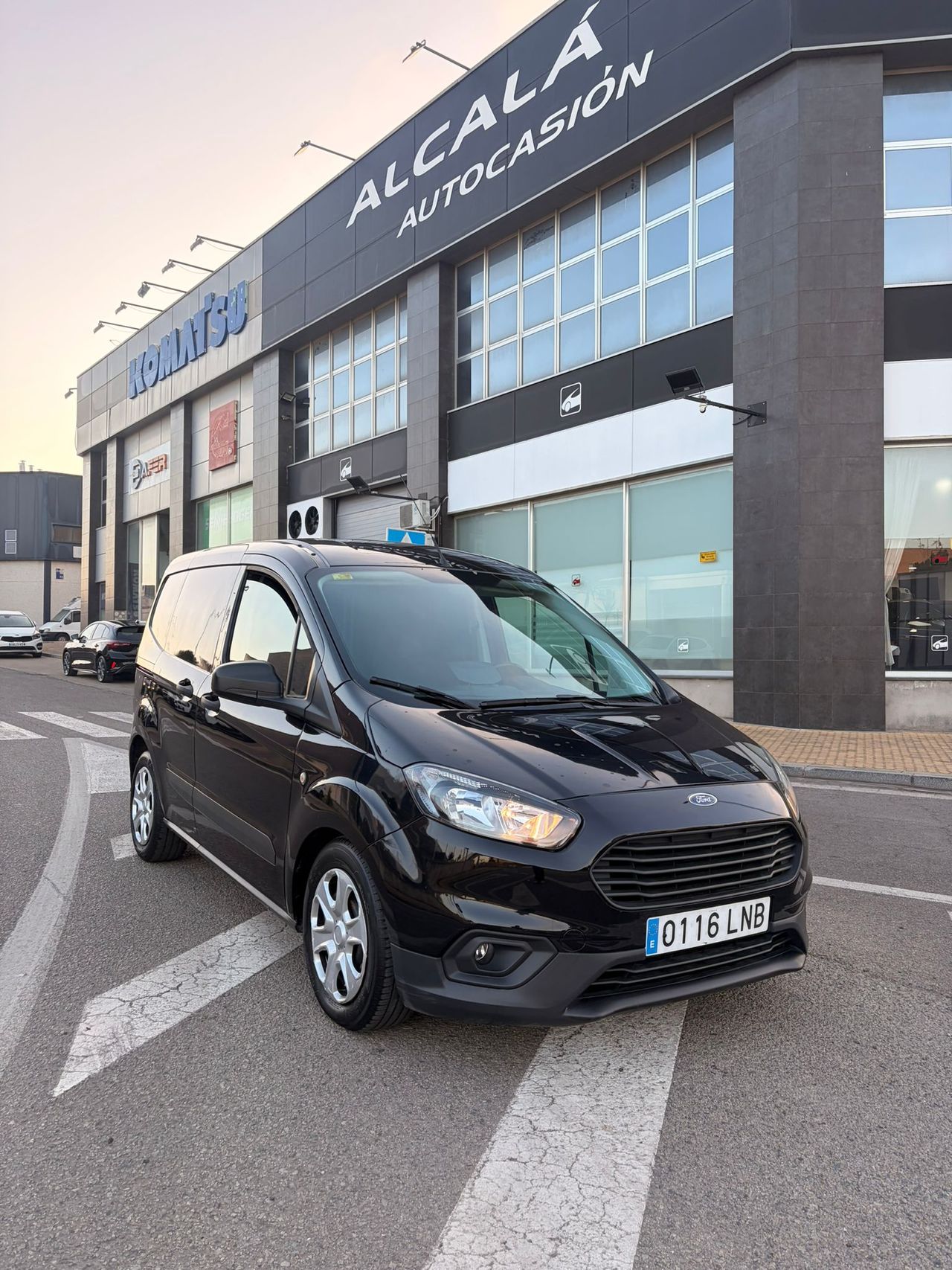 Ford Transit Courier VAN 1.5 TDCI TREND 100CV - Foto 21