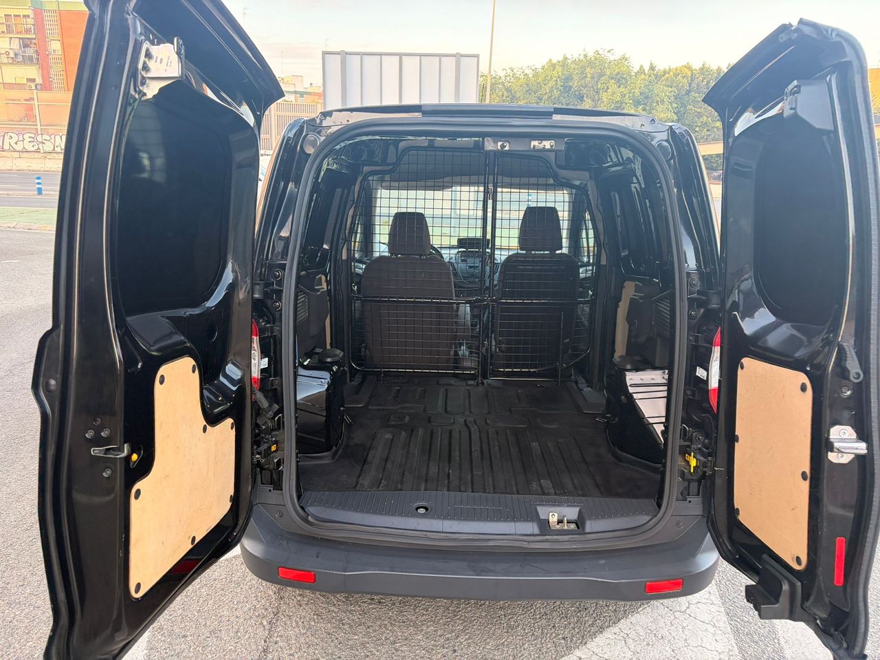 Ford Transit Courier VAN 1.5 TDCI TREND 100CV - Foto 15