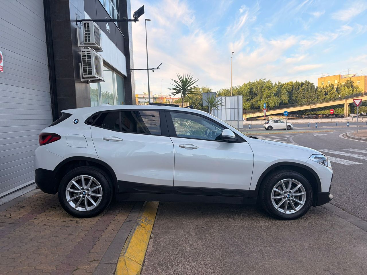 BMW X2 sDrive18d - Foto 8