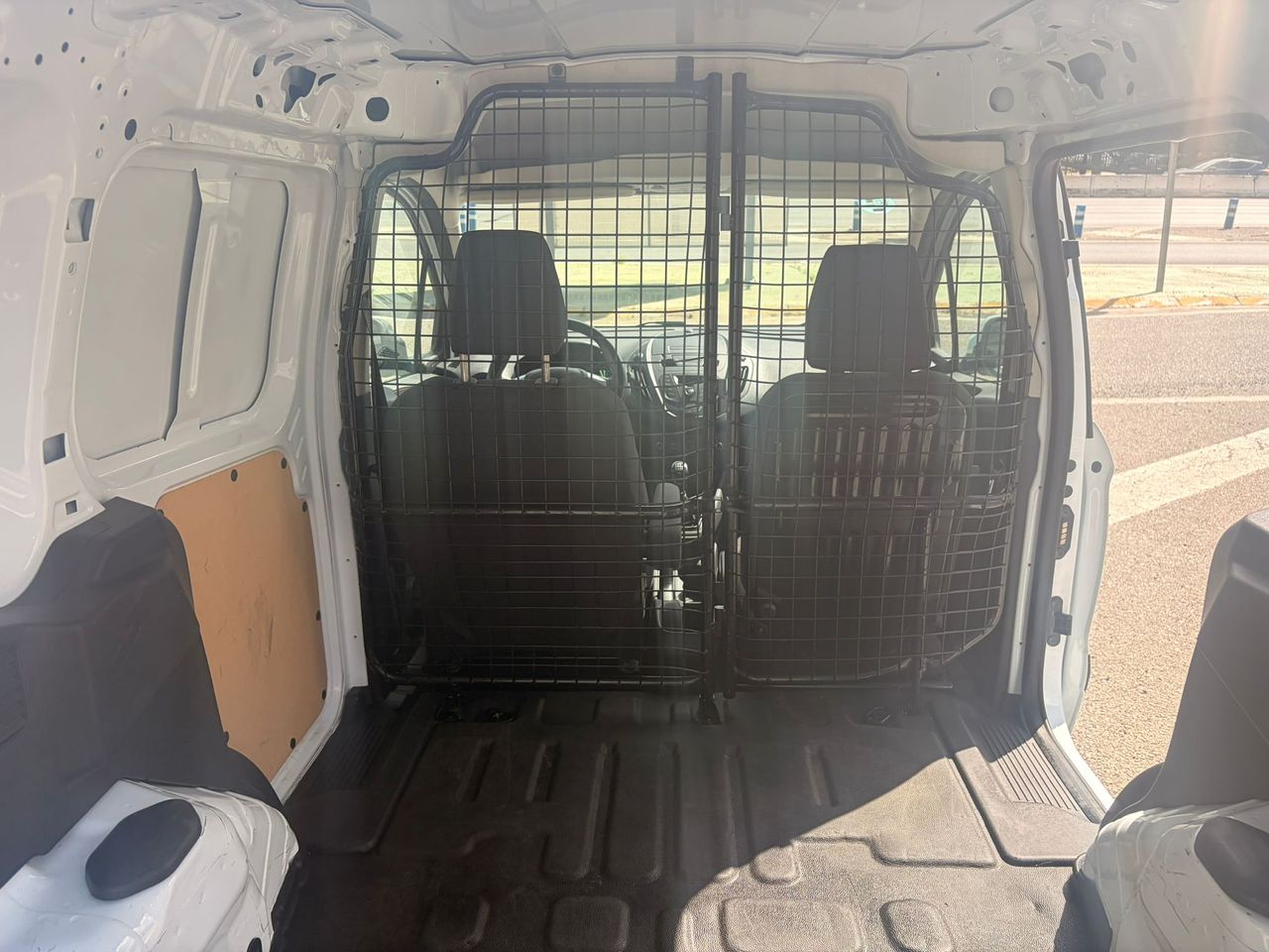 Ford Transit Courier VAN 1.5 TDCI TREND 75CV - Foto 10