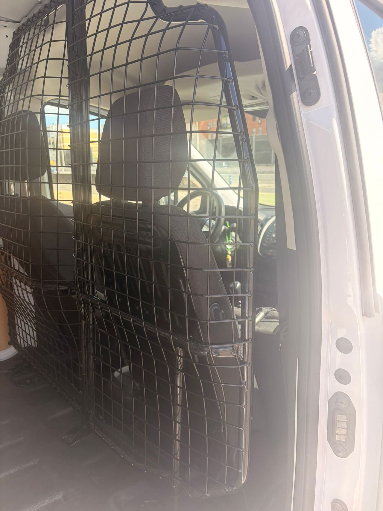 Ford Transit Courier VAN 1.5 TDCI TREND 75CV - Foto 28