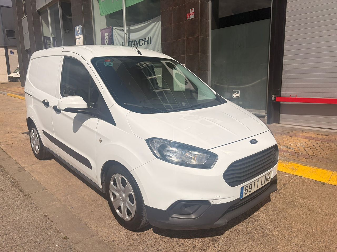 Ford Transit Courier VAN 1.5 TDCI TREND 75CV - Foto 37