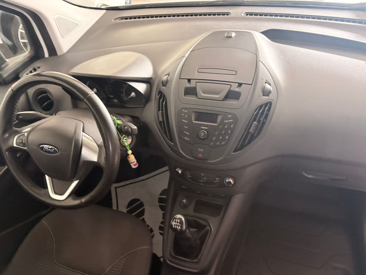 Ford Transit Courier VAN 1.5 TDCI TREND 75CV - Foto 5