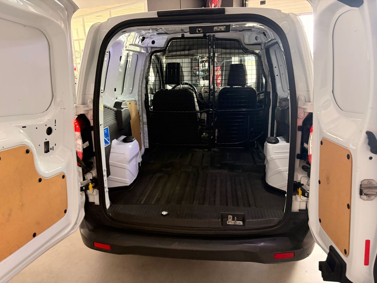 Ford Transit Courier VAN 1.5 TDCI TREND 75CV - Foto 12