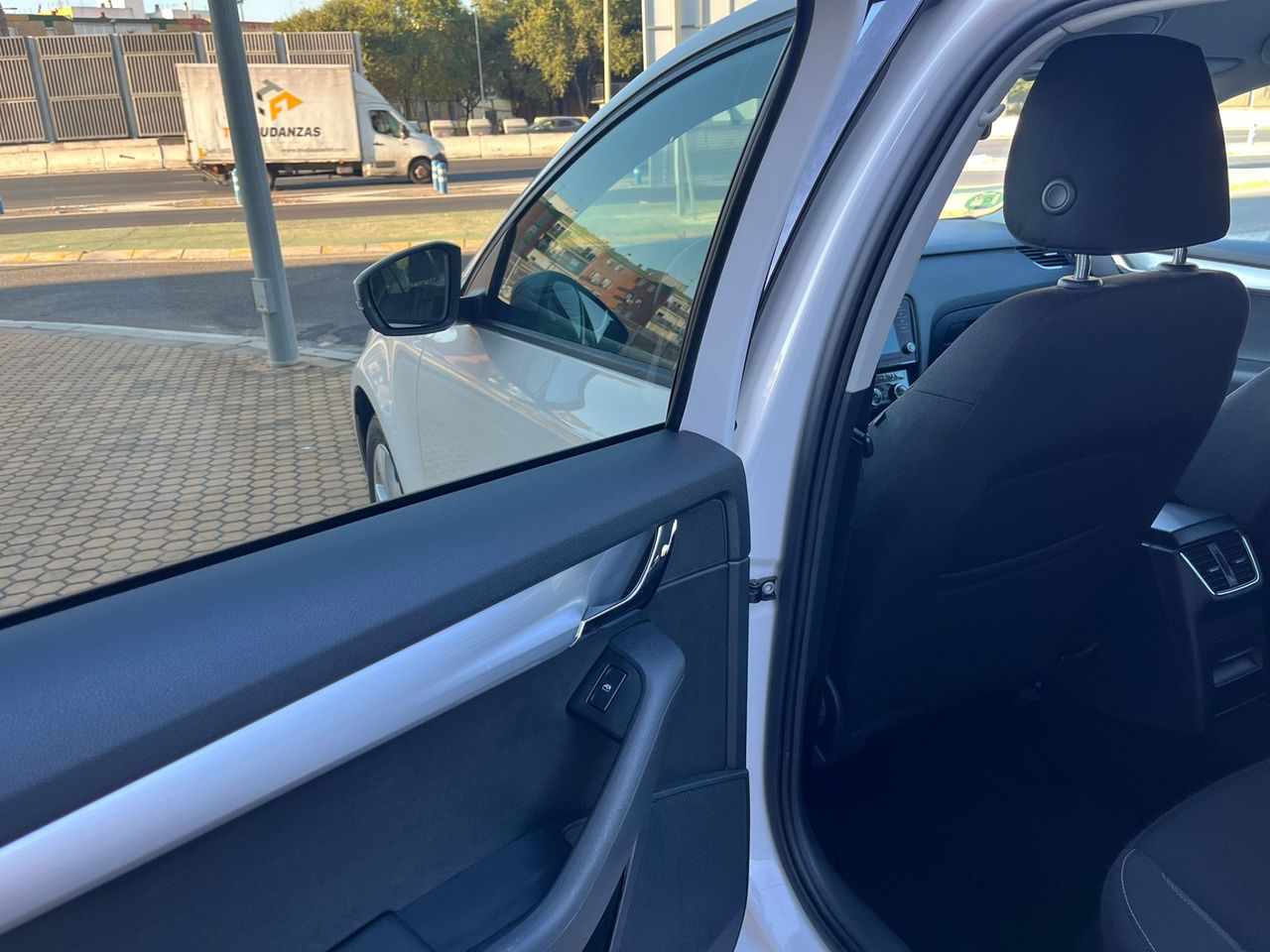 Skoda Octavia Octavia Combi 1.0 TSI 85 kW - Foto 44