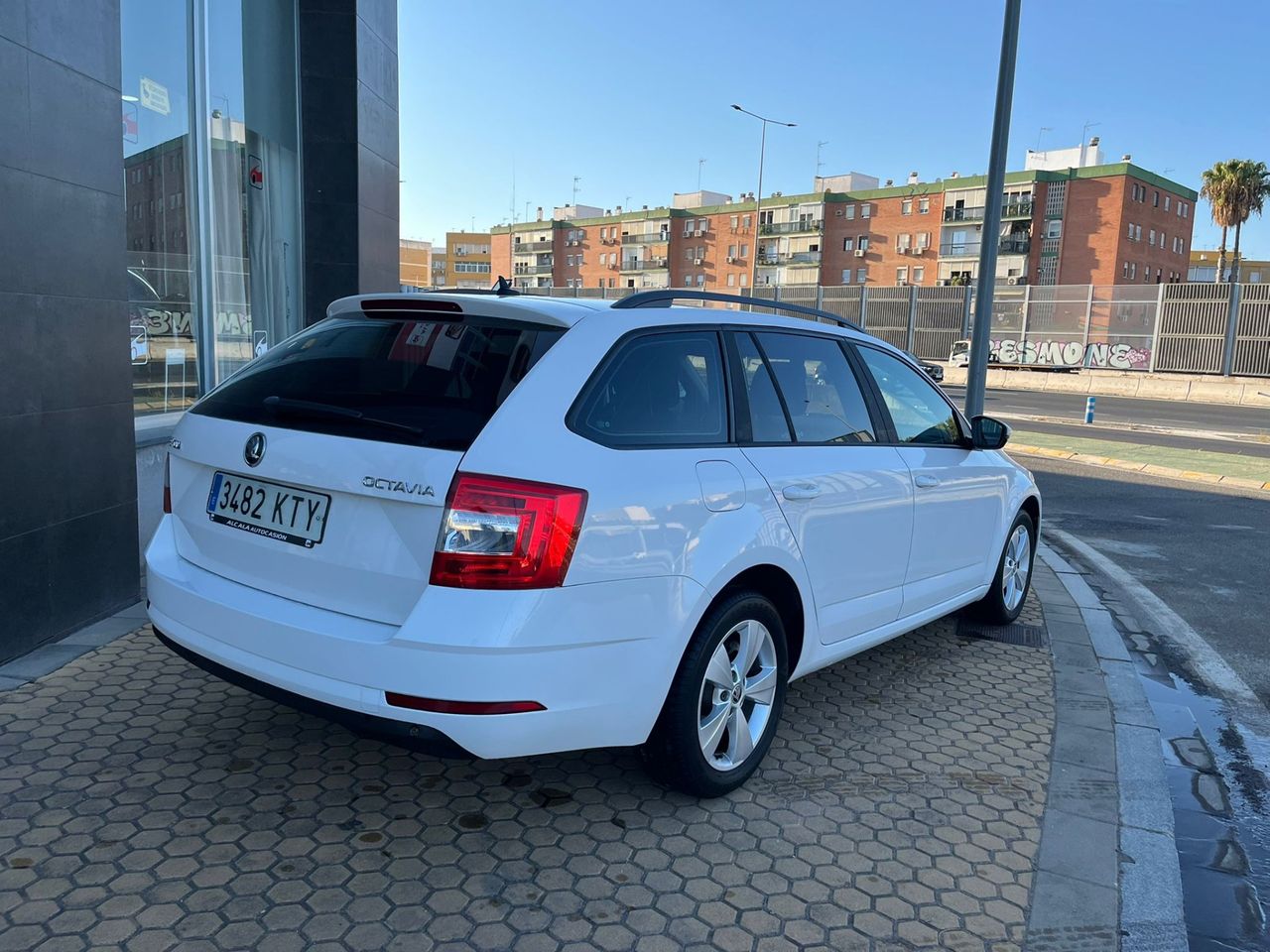 Skoda Octavia Octavia Combi 1.0 TSI 85 kW - Foto 34