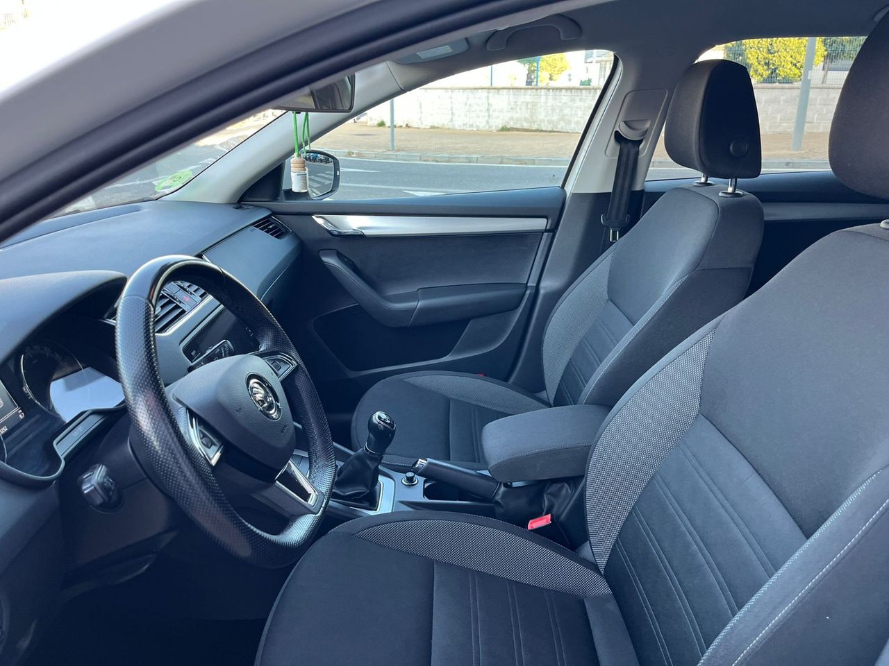 Skoda Octavia Octavia Combi 1.0 TSI 85 kW - Foto 14