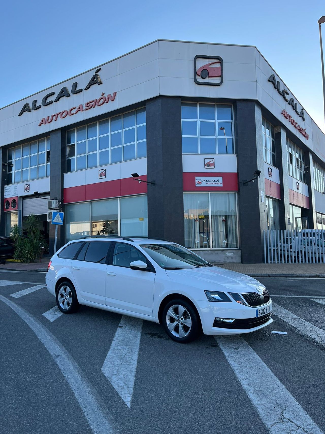 Skoda Octavia Octavia Combi 1.0 TSI 85 kW - Foto 24