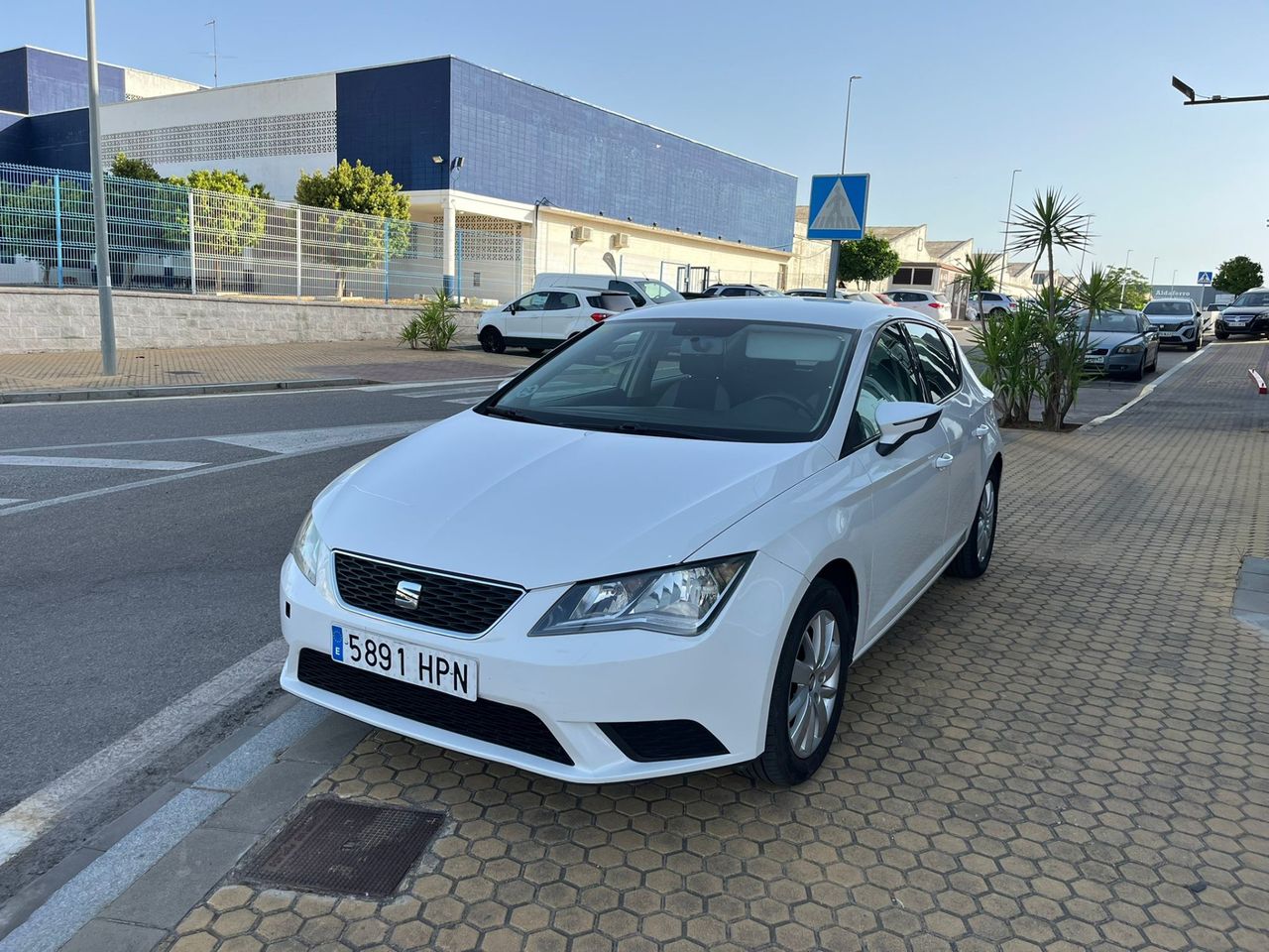 Seat Leon 1.6 TDI CR 90 CV Reference - Foto 11