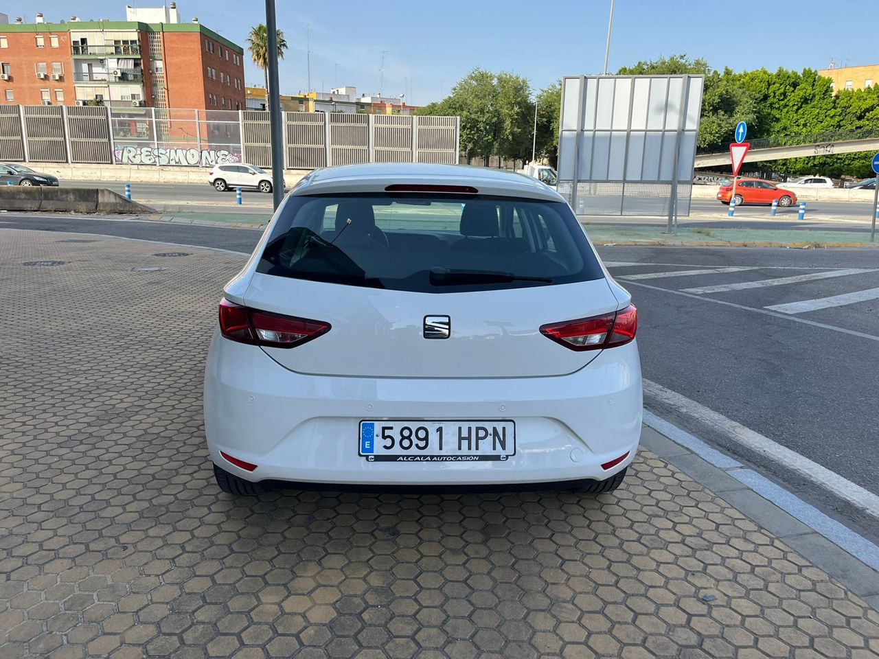 Seat Leon 1.6 TDI CR 90 CV Reference - Foto 17