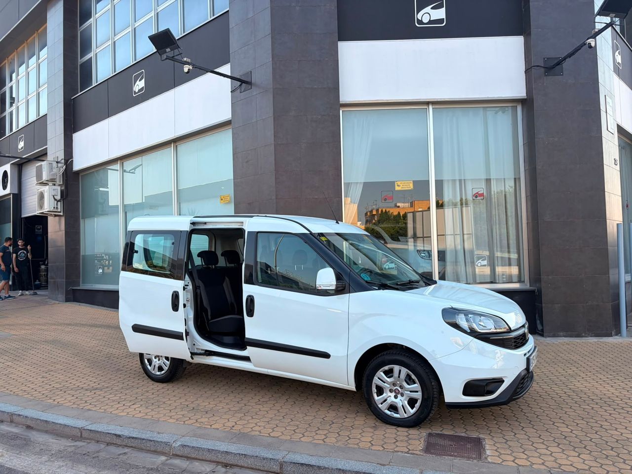 Fiat Doblò Combi SX 1.6 Mjet 105 - Foto 35