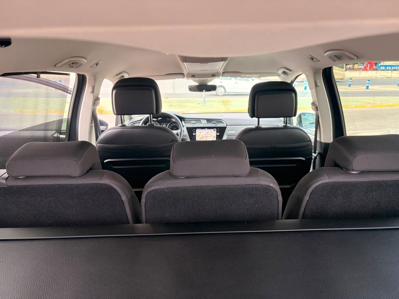 Volkswagen Touran Sport 2.0 TDI 110 kW - Foto 36