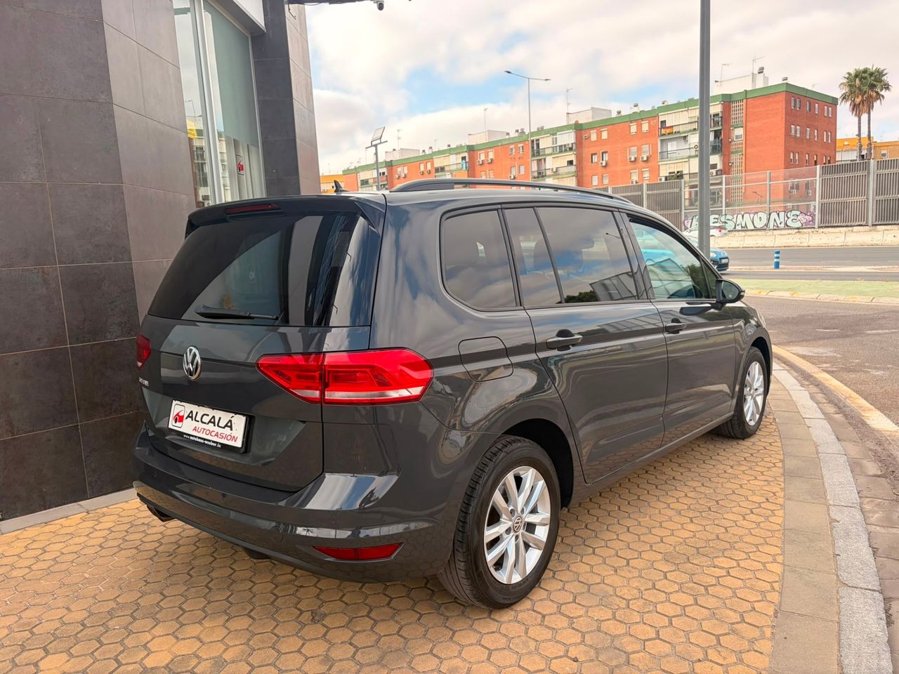 Volkswagen Touran Sport 2.0 TDI 110 kW - Foto 47