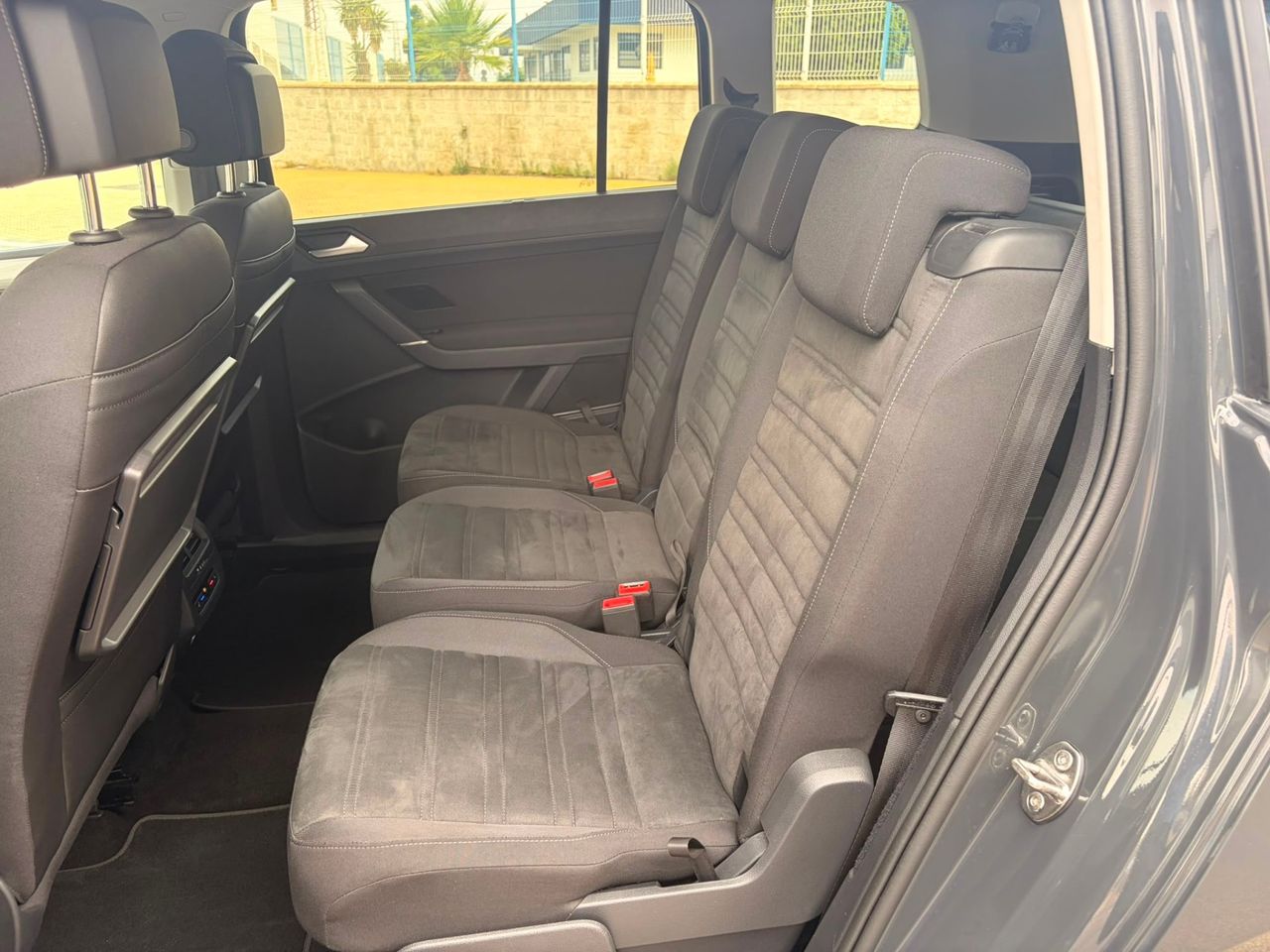Volkswagen Touran Sport 2.0 TDI 110 kW - Foto 42