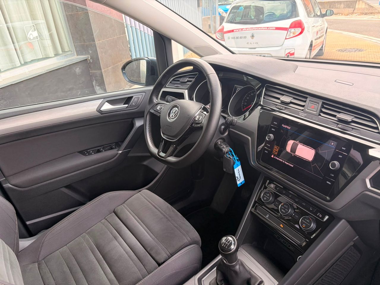 Volkswagen Touran Sport 2.0 TDI 110 kW - Foto 27