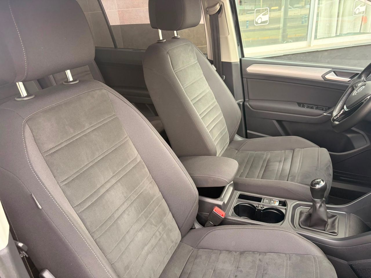 Volkswagen Touran Sport 2.0 TDI 110 kW - Foto 10