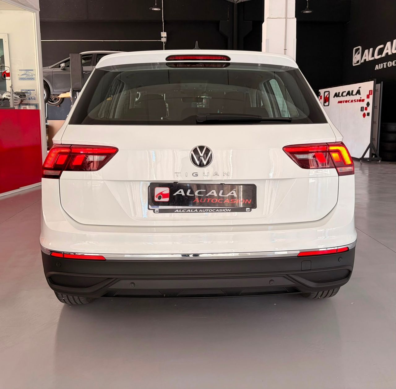 Volkswagen Tiguan Life 2.0 TDI 90 kW - Foto 8