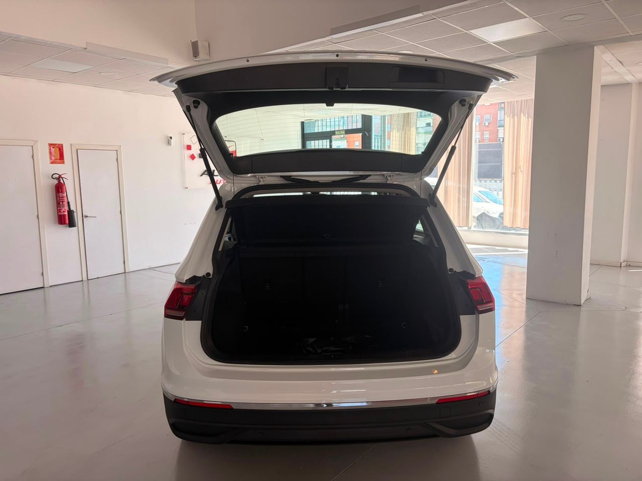 Volkswagen Tiguan Life 2.0 TDI 90 kW - Foto 7