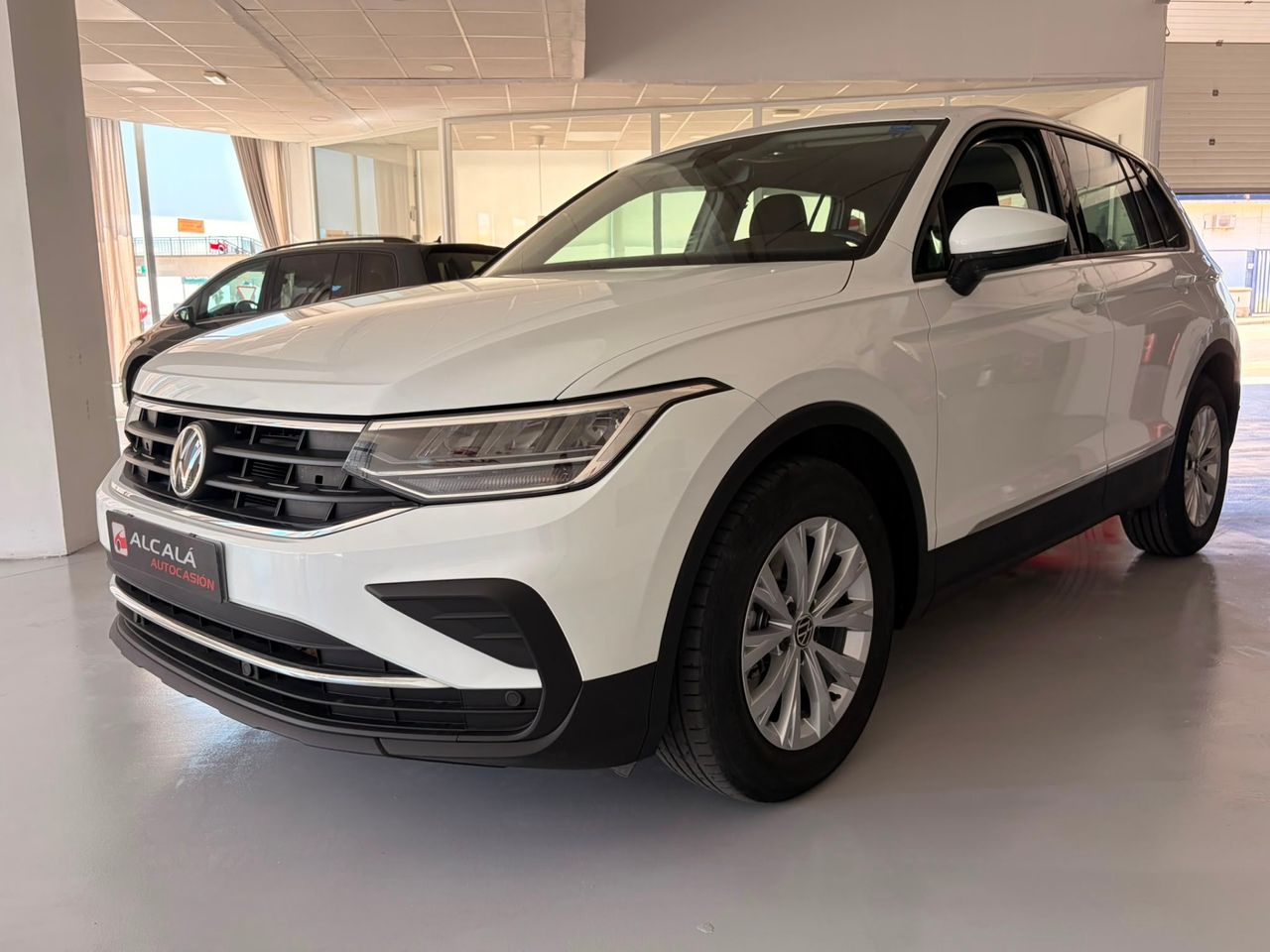 Volkswagen Tiguan Life 2.0 TDI 90 kW - Foto 23
