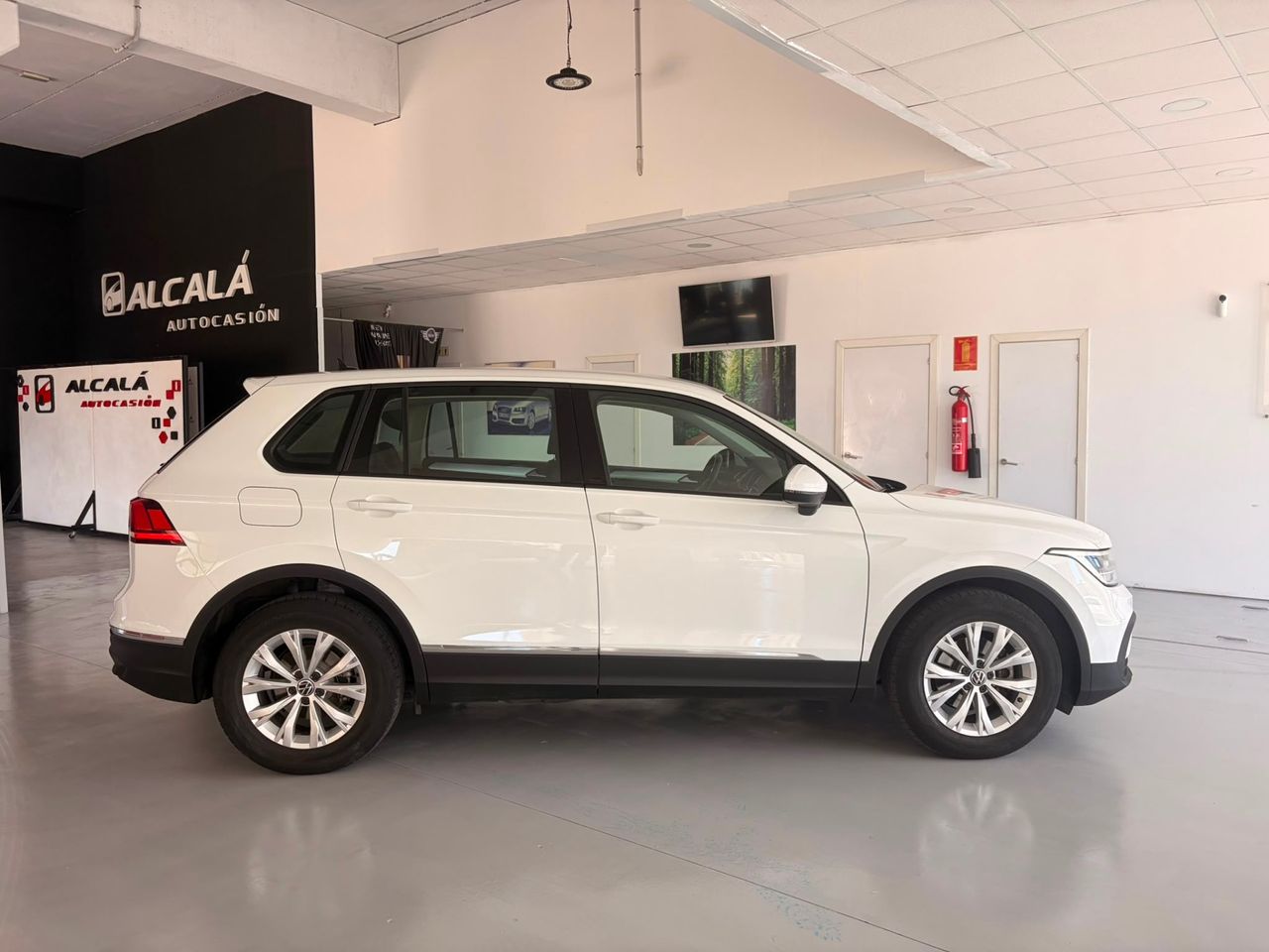 Volkswagen Tiguan Life 2.0 TDI 90 kW - Foto 19