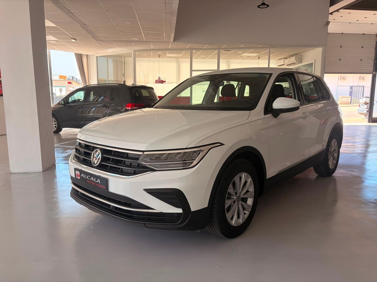 Volkswagen Tiguan Life 2.0 TDI 90 kW - Foto 29