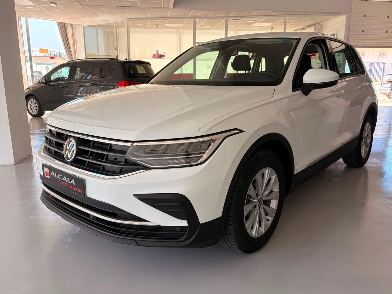 Volkswagen Tiguan Life 2.0 TDI 90 kW - Foto 17